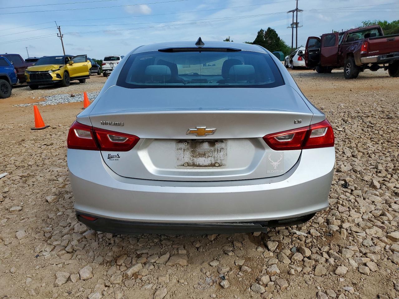 2016 Chevrolet Malibu Ls - zdjęcie 6