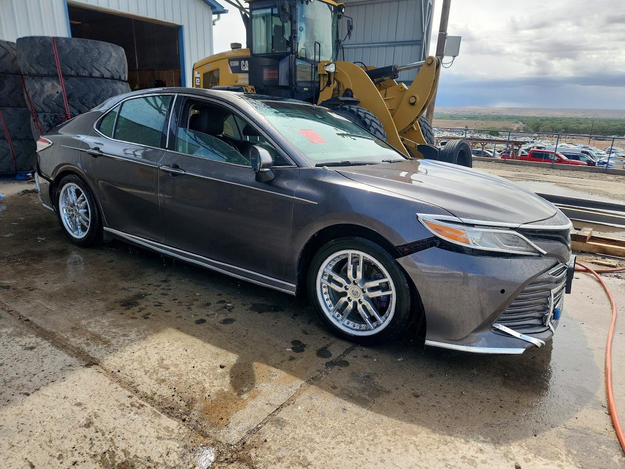 2018 Toyota Camry Xle - zdjęcie 4