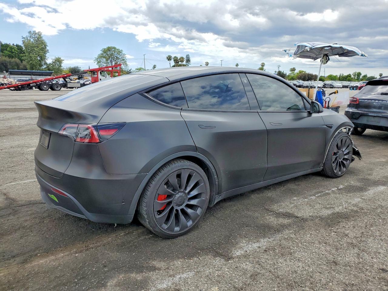 2023 Tesla Model Y - zdjęcie 3