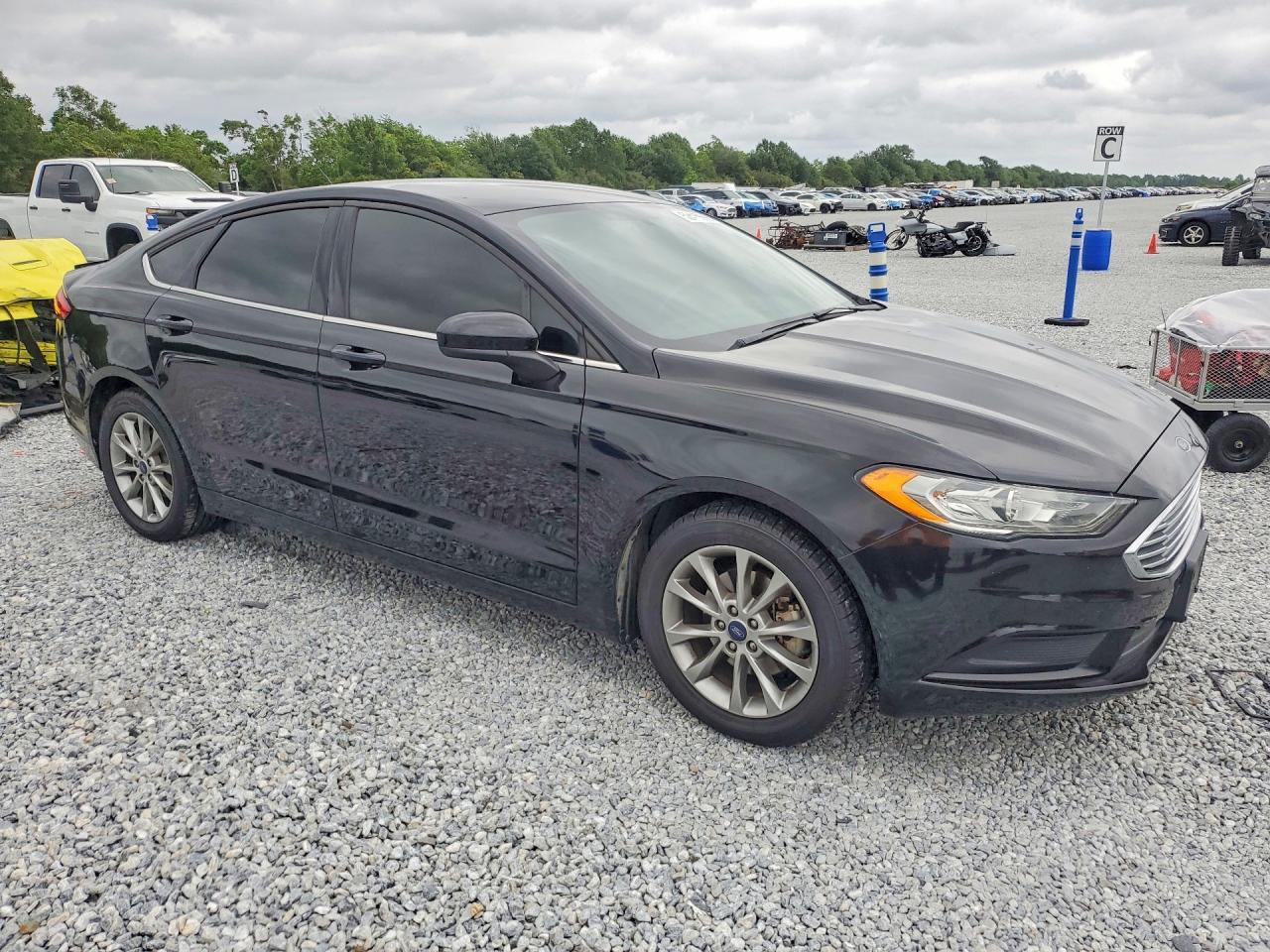 2017 Ford Fusion - zdjęcie 4