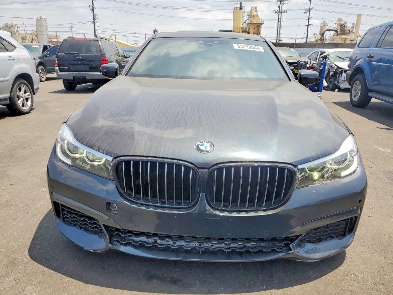 2019 BMW 740 I - zdjęcie 5