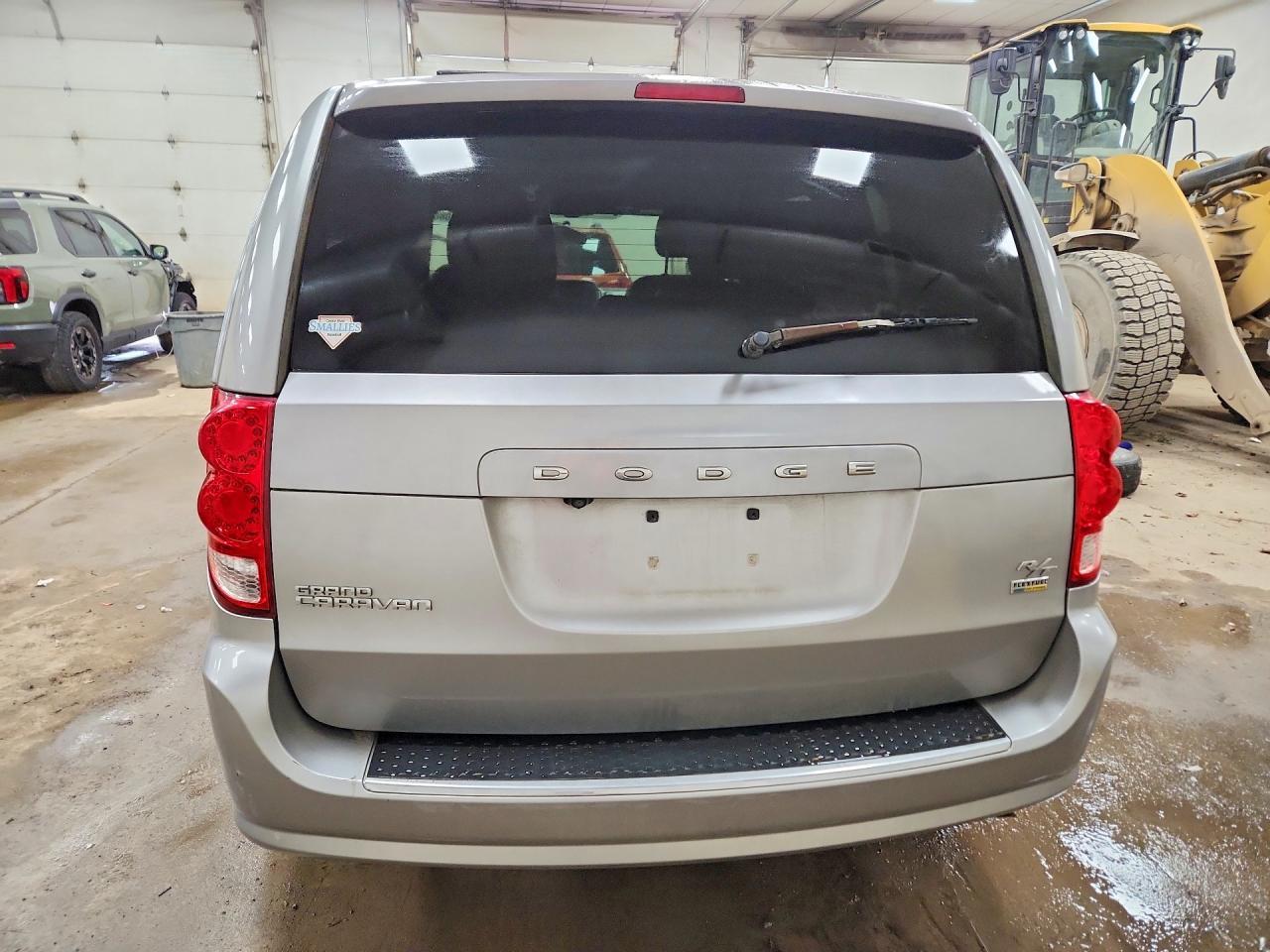 2016 Dodge Grand Caravan R - zdjęcie 6
