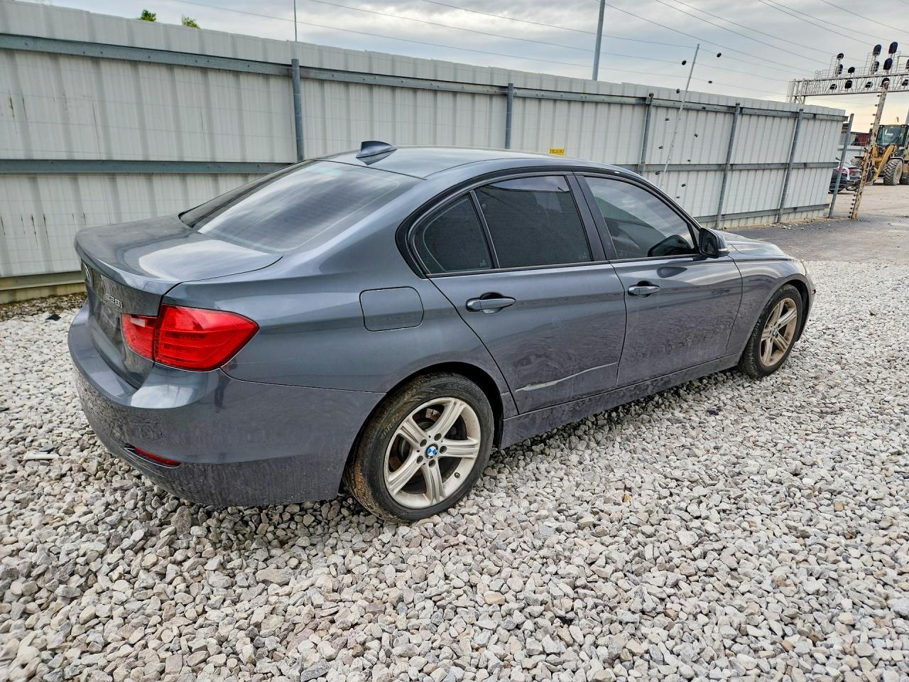 2015 BMW 328 I Sulev - zdjęcie 3