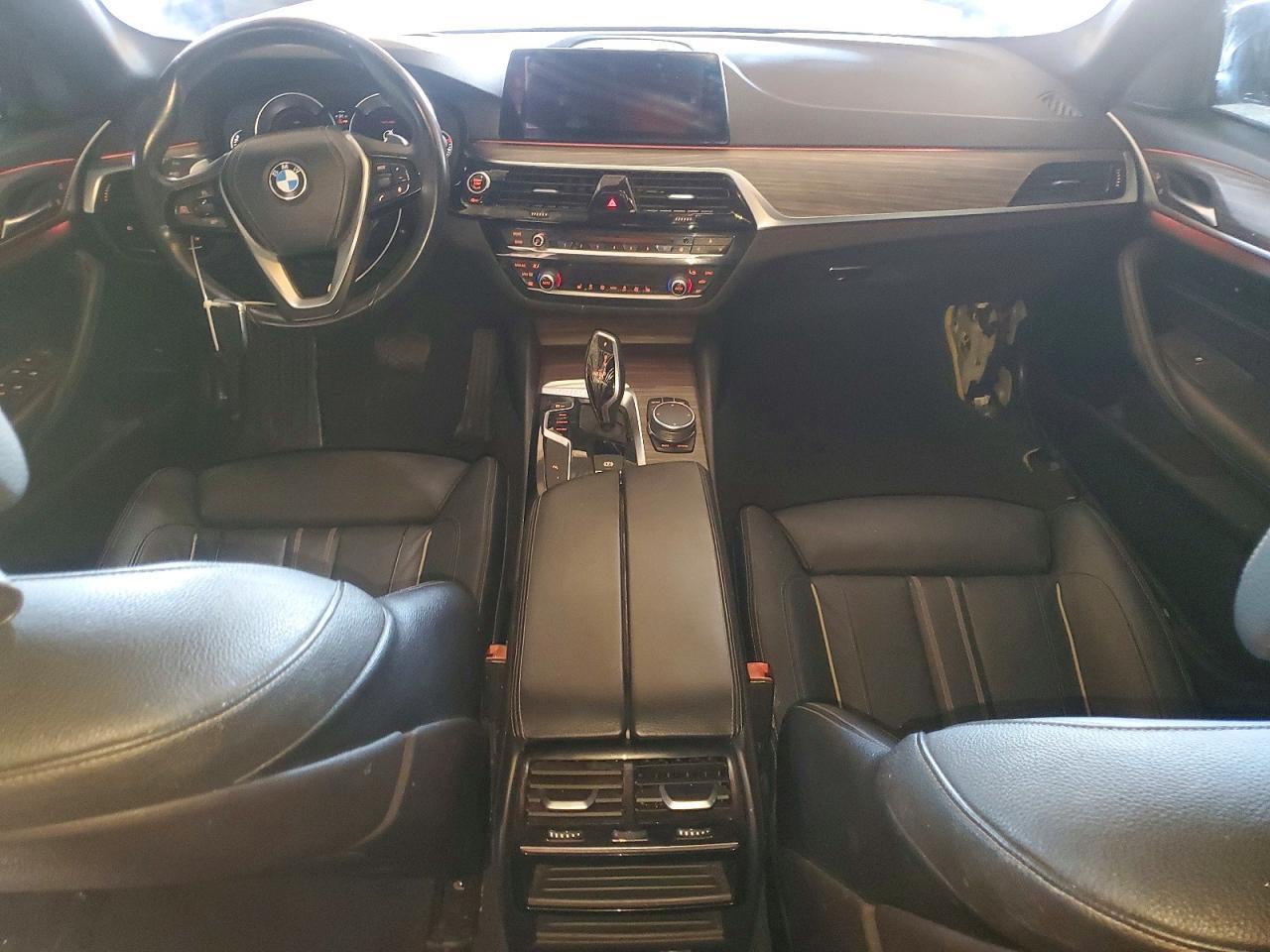 2017 BMW 540 I - zdjęcie 8
