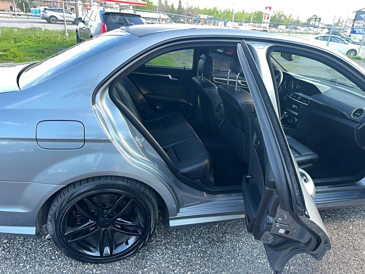 2013 Mercedes-Benz C 300 4Matic - zdjęcie 6