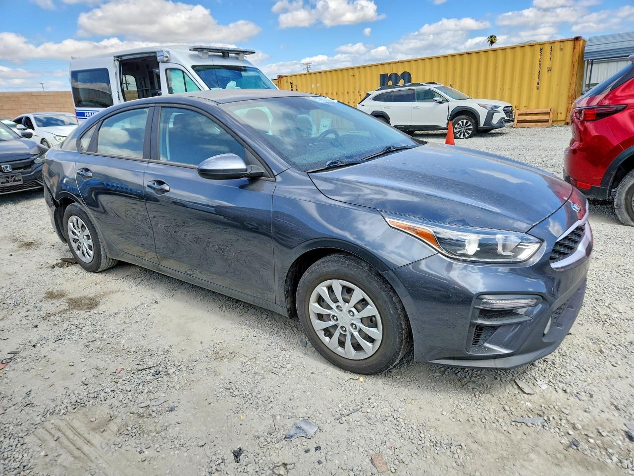 2021 Kia Forte Fe - zdjęcie 4