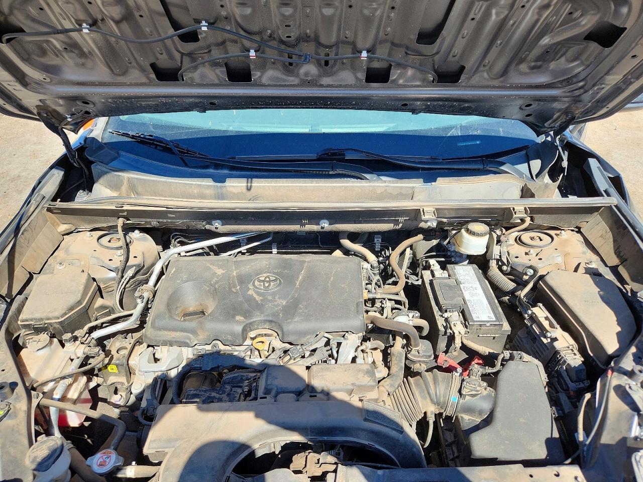 2019 Toyota Rav4 Le - zdjęcie 12