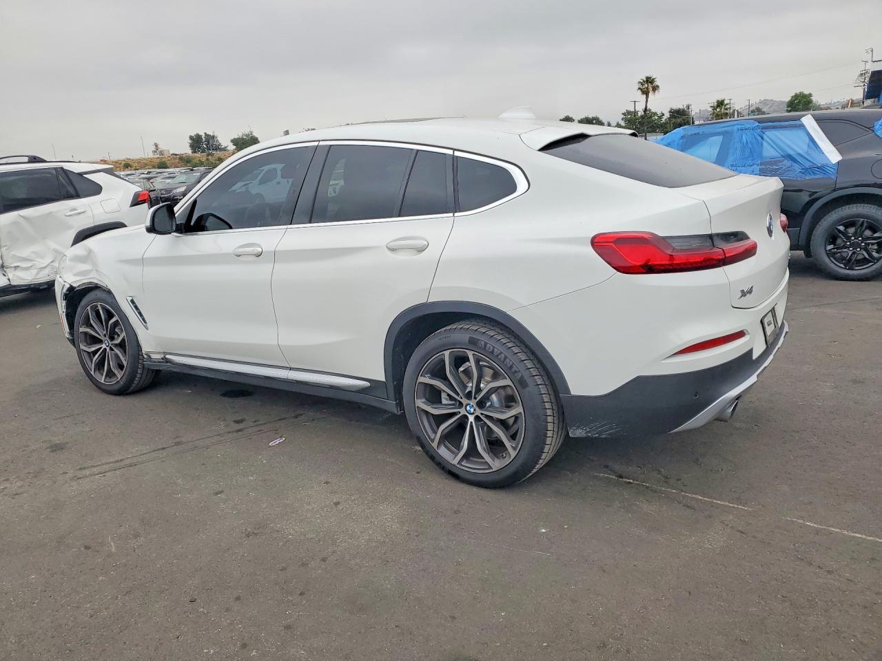 2020 BMW X4 xDrive30I - zdjęcie 2