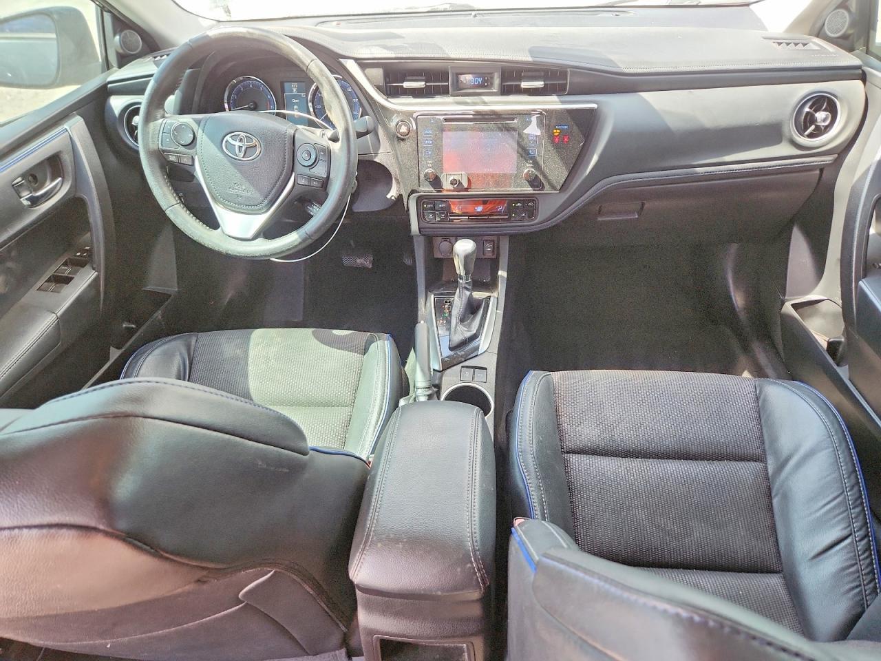 2018 Toyota Corolla Se - zdjęcie 8