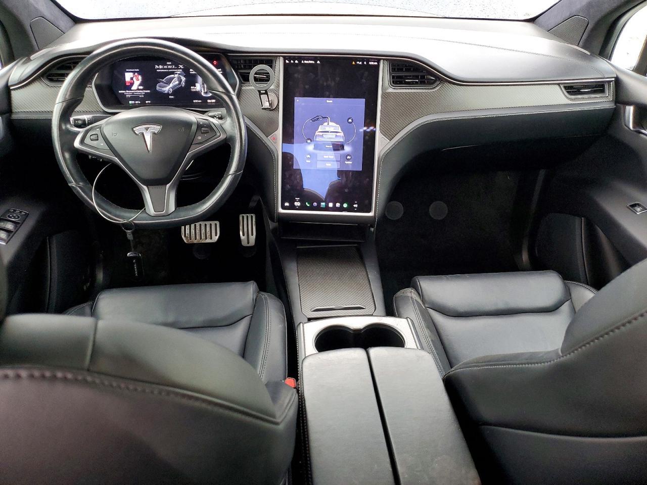 2021 Tesla Model X - zdjęcie 8