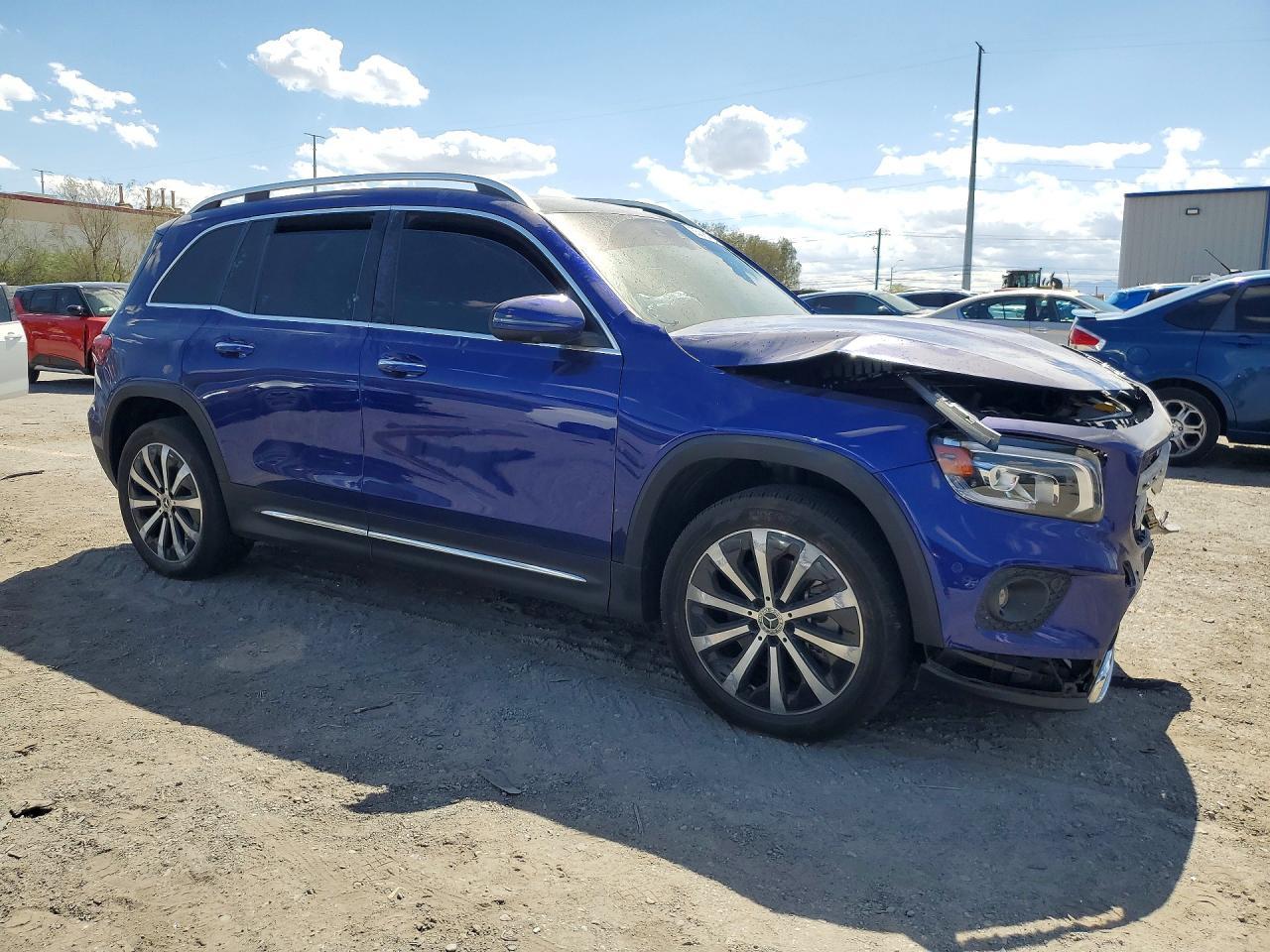 2023 Mercedes-Benz Glb 250 - zdjęcie 4