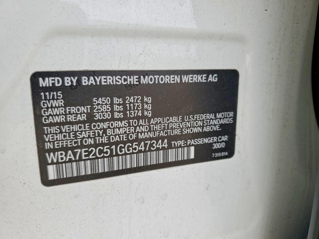 2016 BMW 740 I - zdjęcie 12