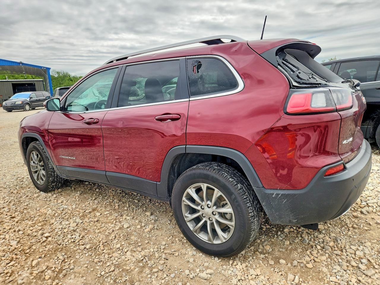 2020 Jeep Cherokee Latitude Plus - zdjęcie 2