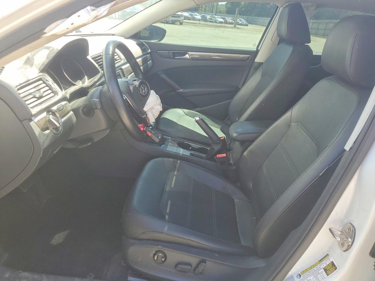 2018 Volkswagen Passat Se - zdjęcie 7