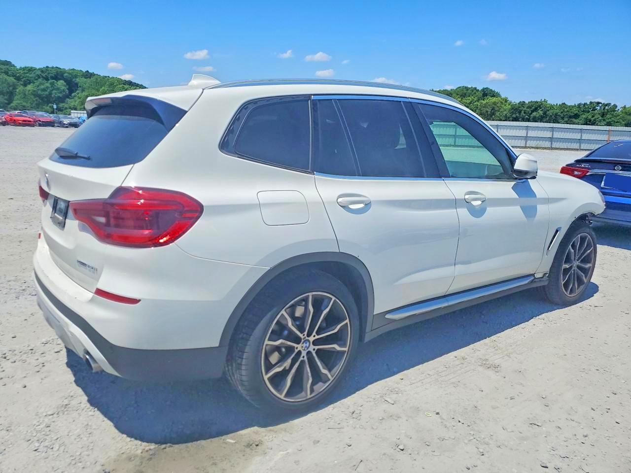 2021 BMW X3 Sdrive30I - zdjęcie 3