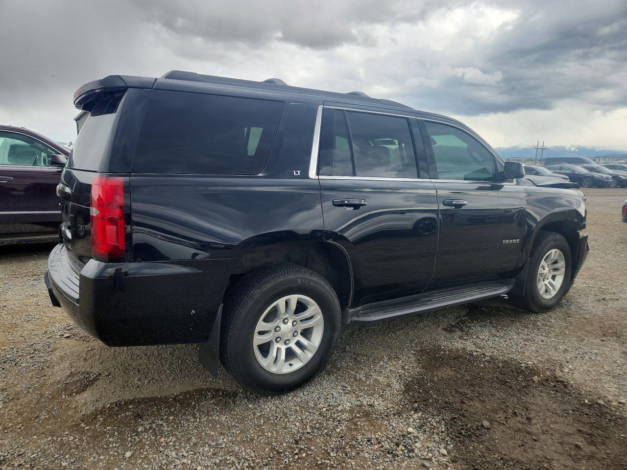 2020 Chevrolet Tahoe K1500 Lt - zdjęcie 3