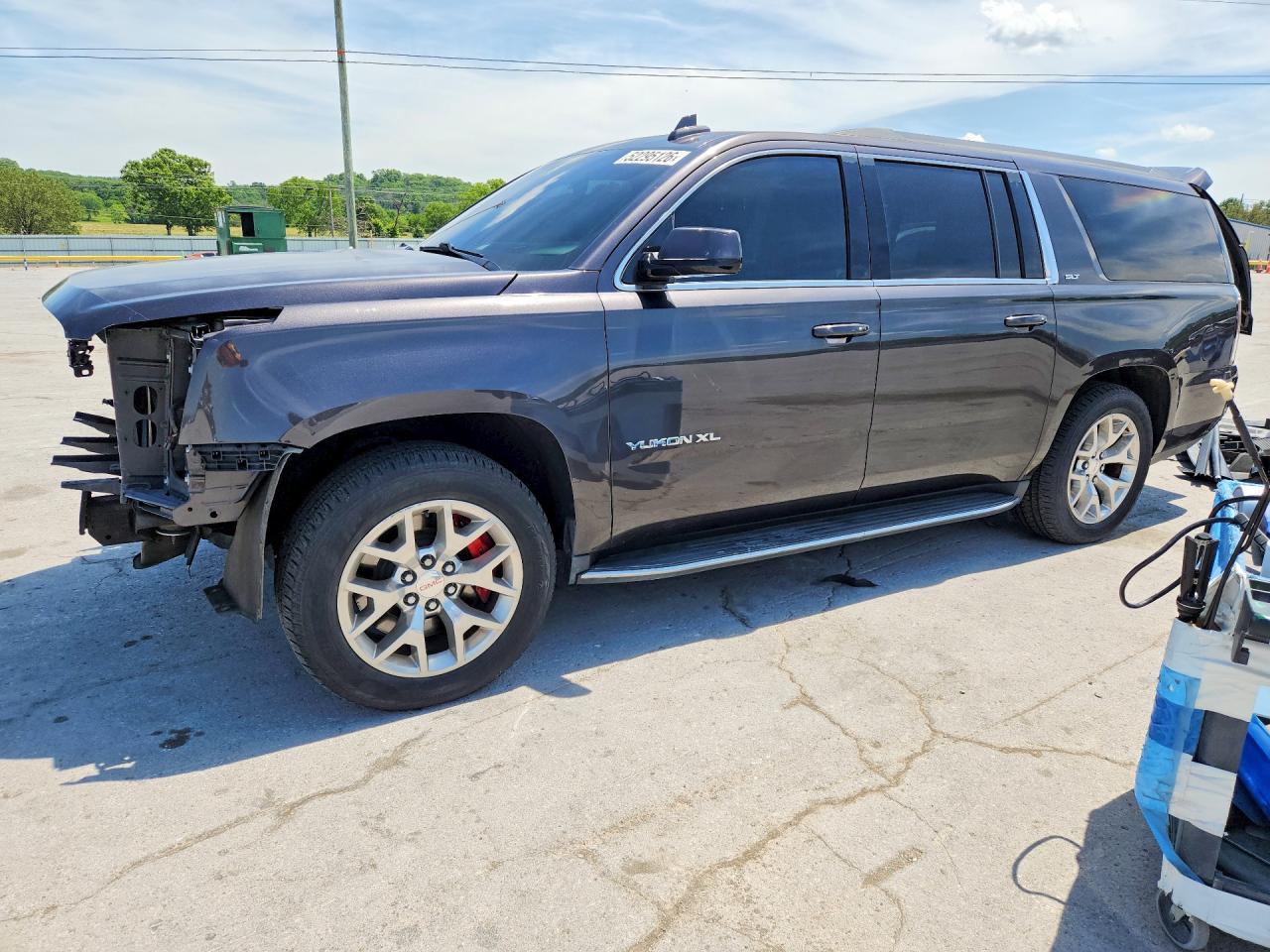 2016 GMC Yukon Xl K1500 Slt - zdjęcie główne