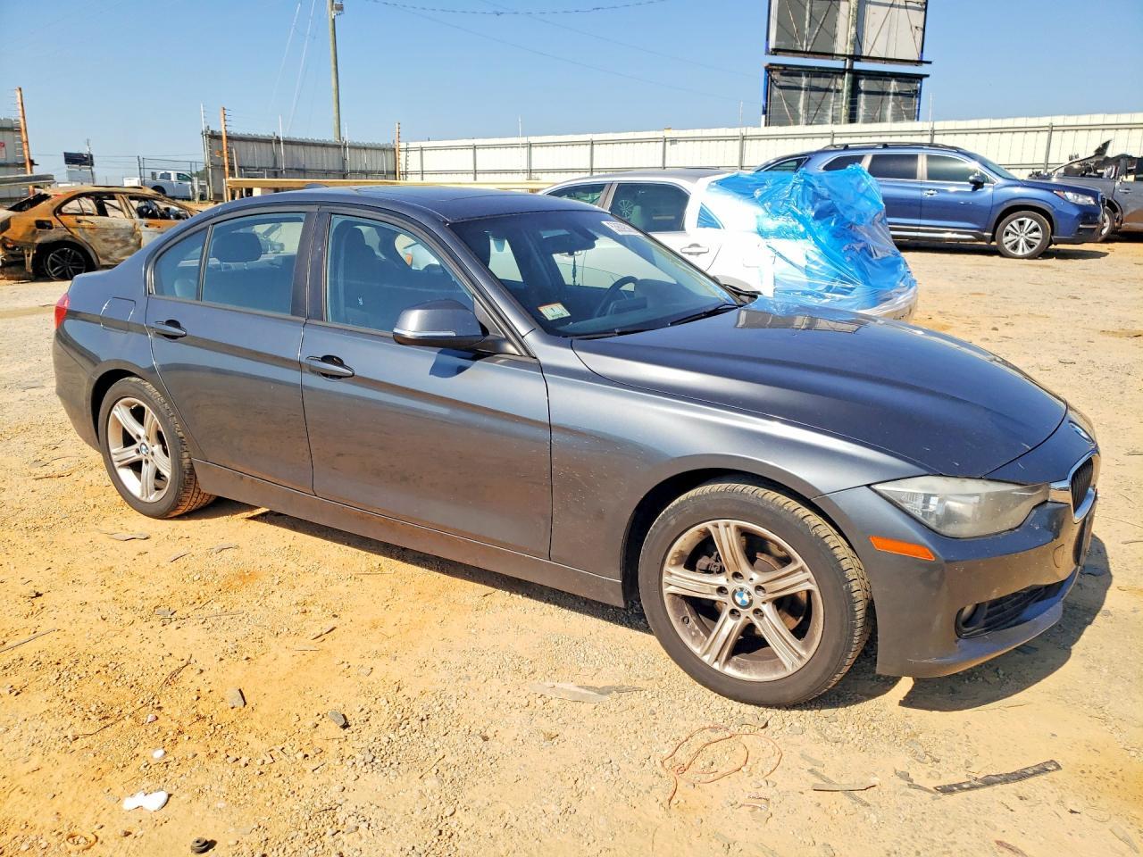 2015 BMW 320 I xDrive - zdjęcie 4