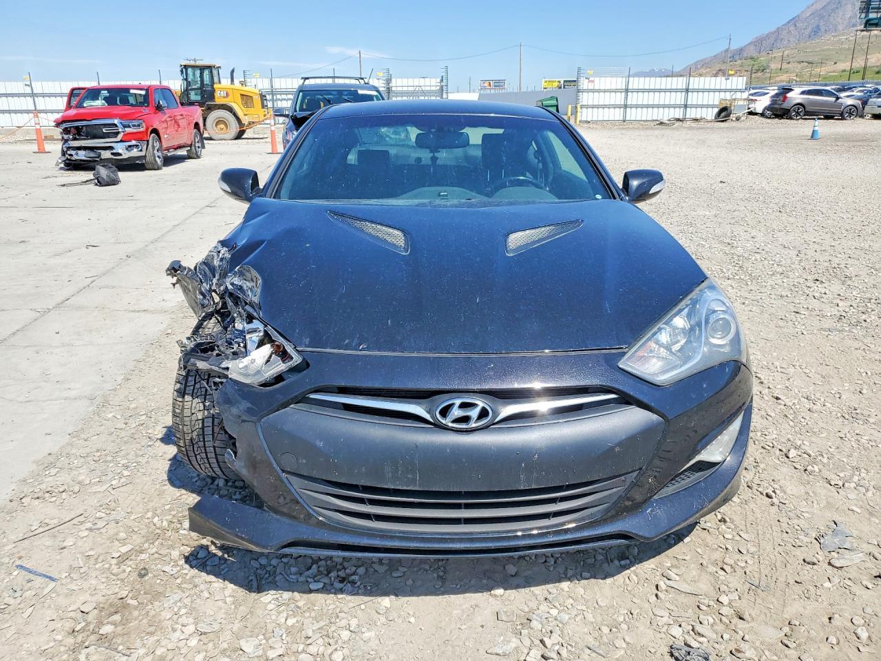 2015 Hyundai Genesis Coupe 3.8 R-Spec - zdjęcie 5