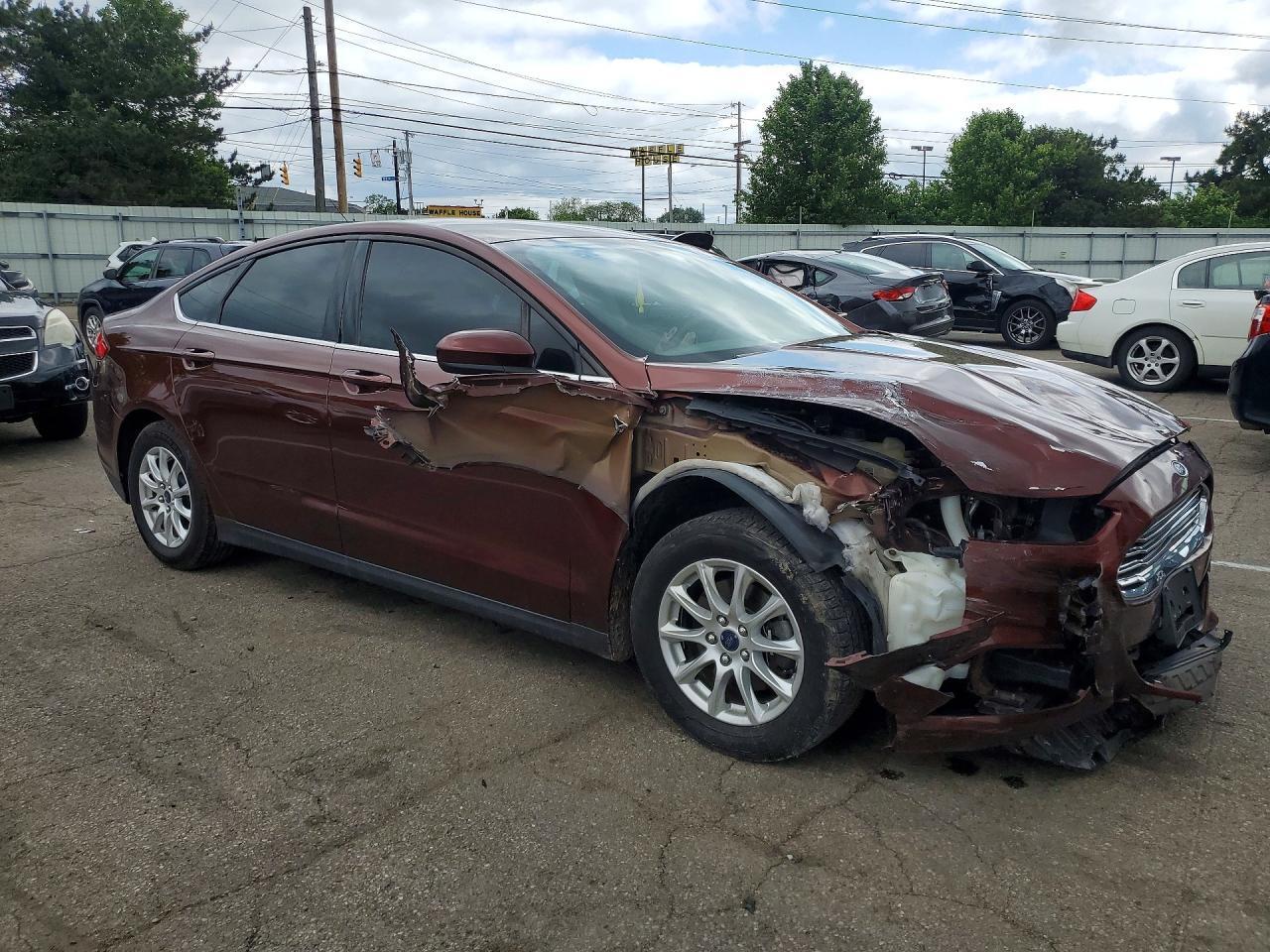 2016 Ford Fusion S - zdjęcie 4