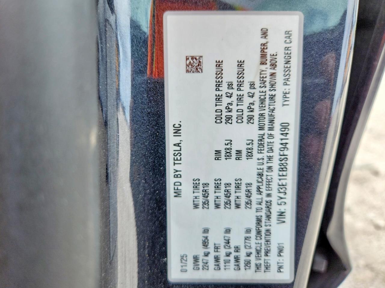 2025 Tesla Model 3 - zdjęcie 12