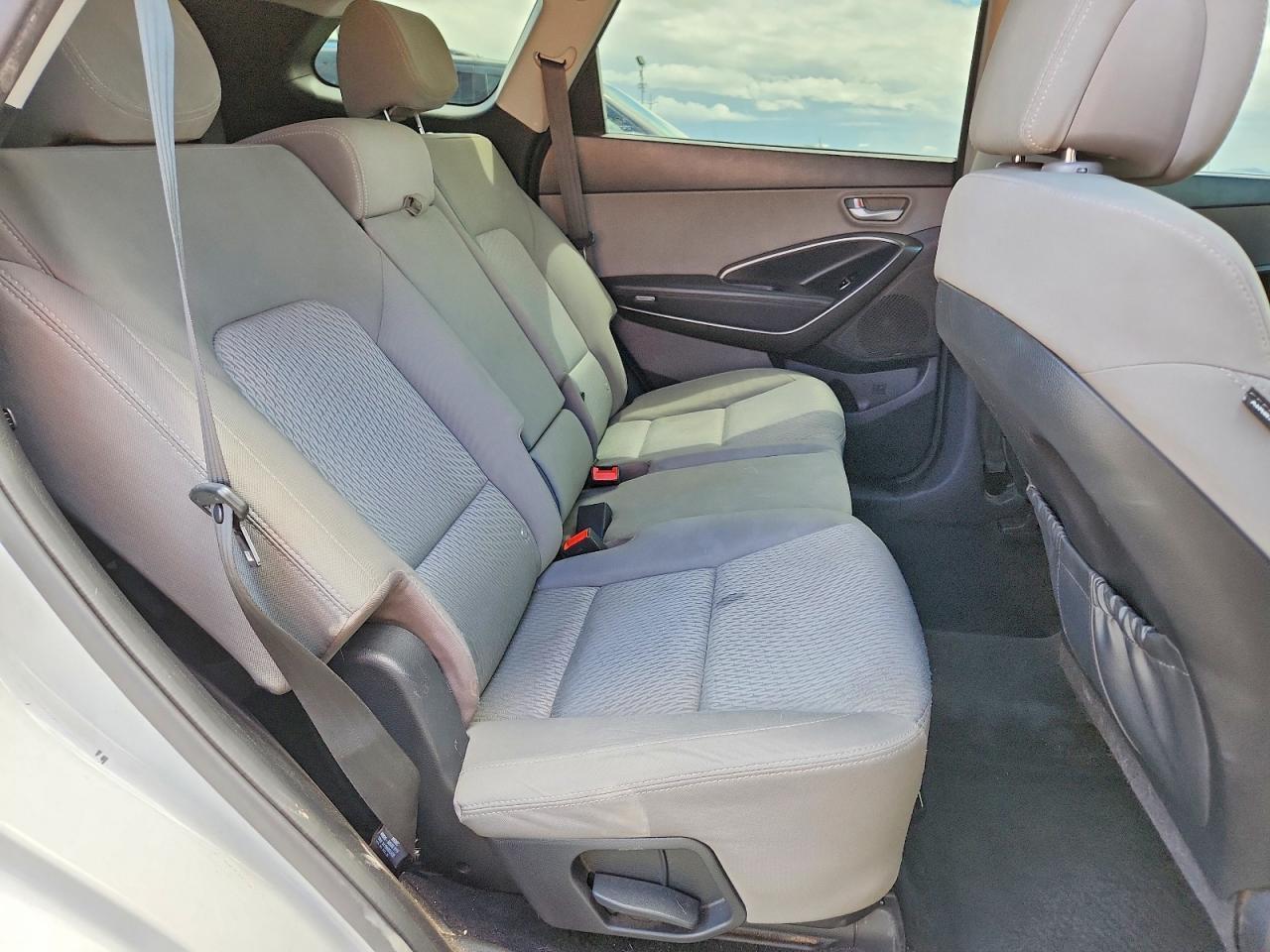 2018 Hyundai Santa Fe Se - zdjęcie 11