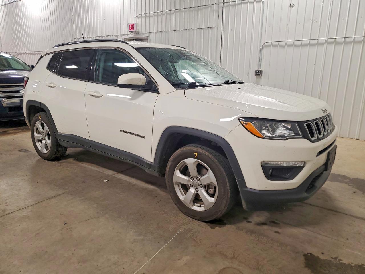 2020 Jeep Compass Latitude - zdjęcie 4