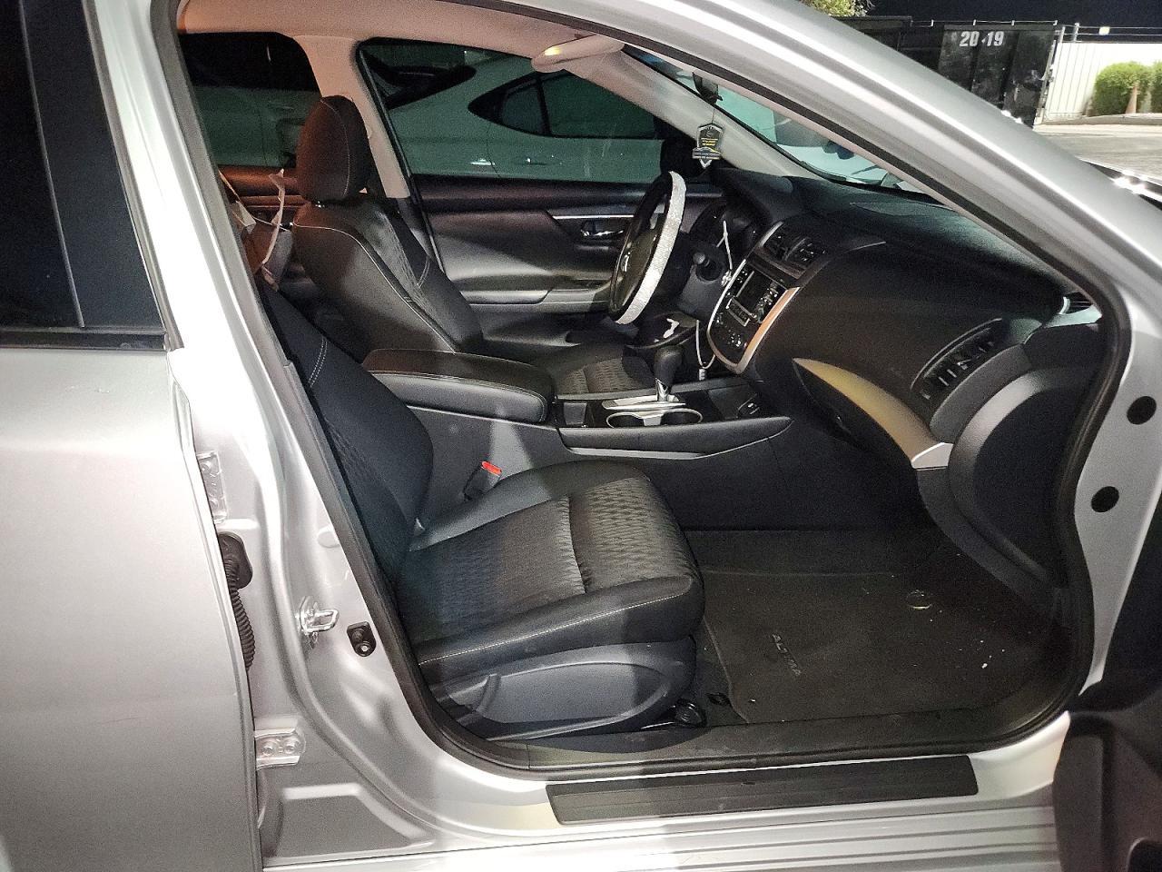 2018 Nissan Altima 2.5 S - zdjęcie 13