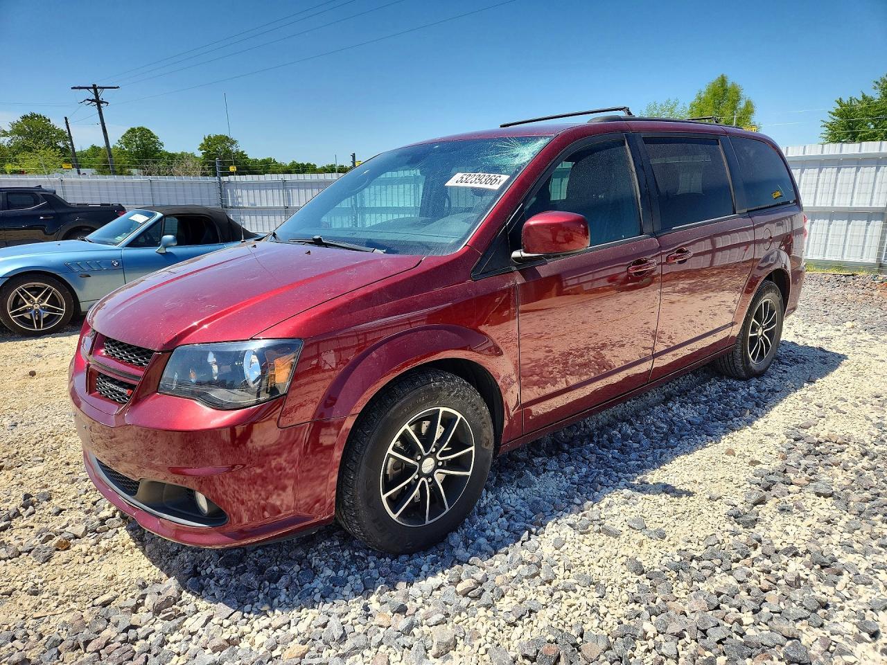 2019 Dodge Grand Caravan Gt - zdjęcie główne
