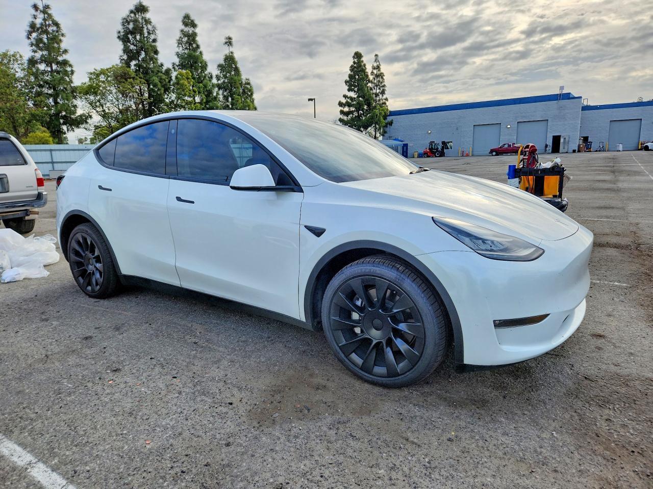 2021 Tesla Model Y - zdjęcie 4