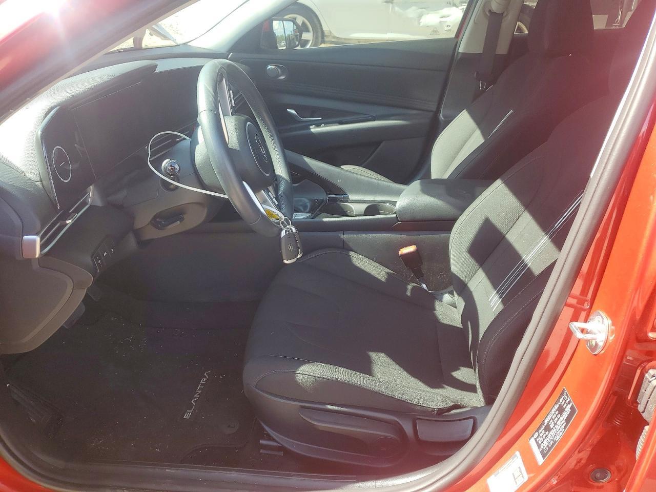 2023 Hyundai Elantra Sel - zdjęcie 7