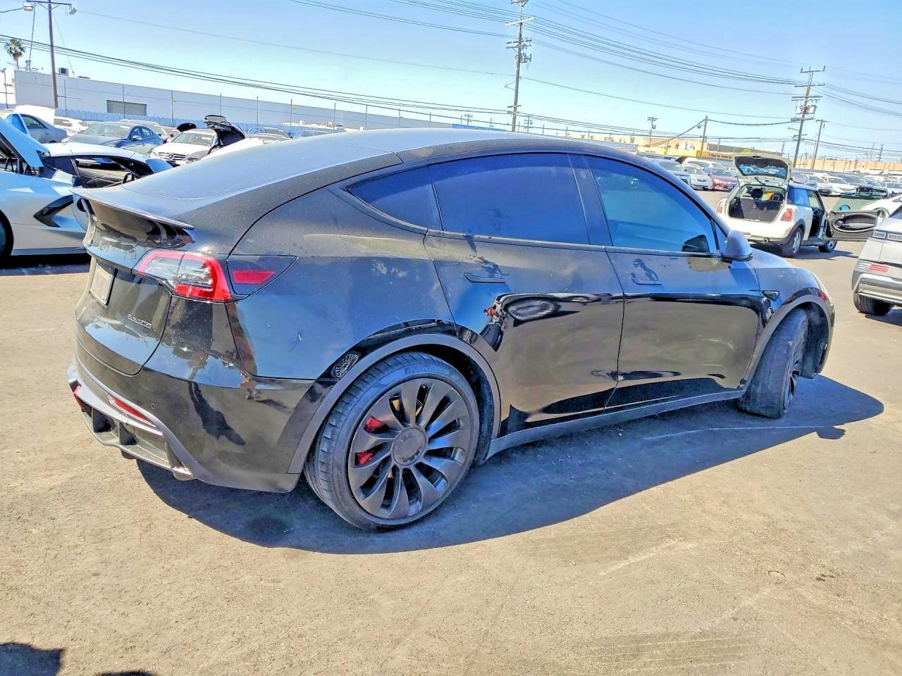 2022 Tesla Model Y - zdjęcie 3