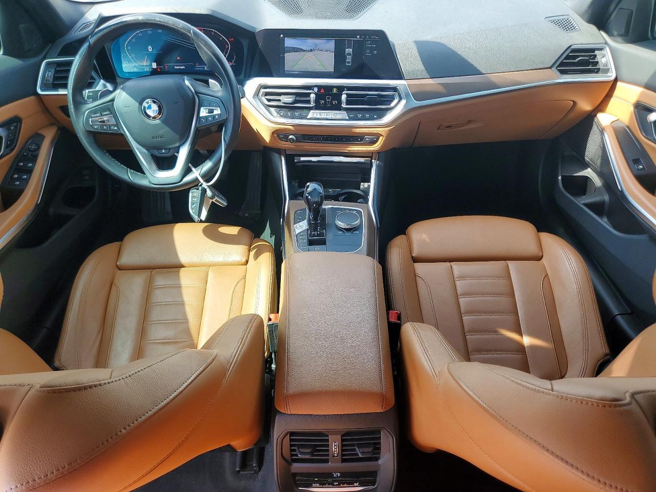 2021 BMW 330Xi - zdjęcie 8