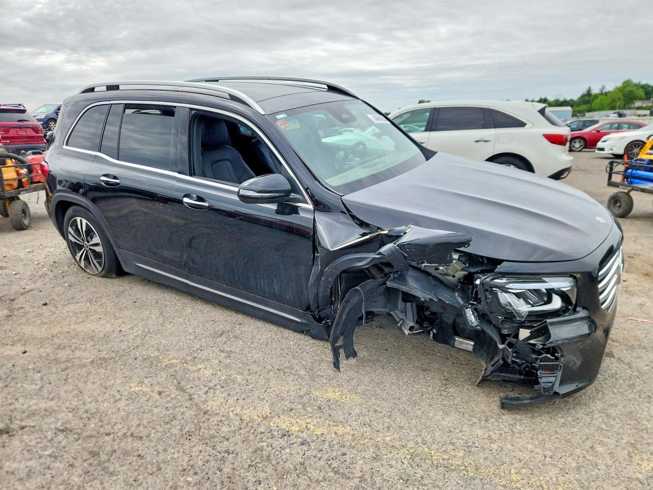 2026 Mercedes-Benz Glb 250 4Matic - zdjęcie 4