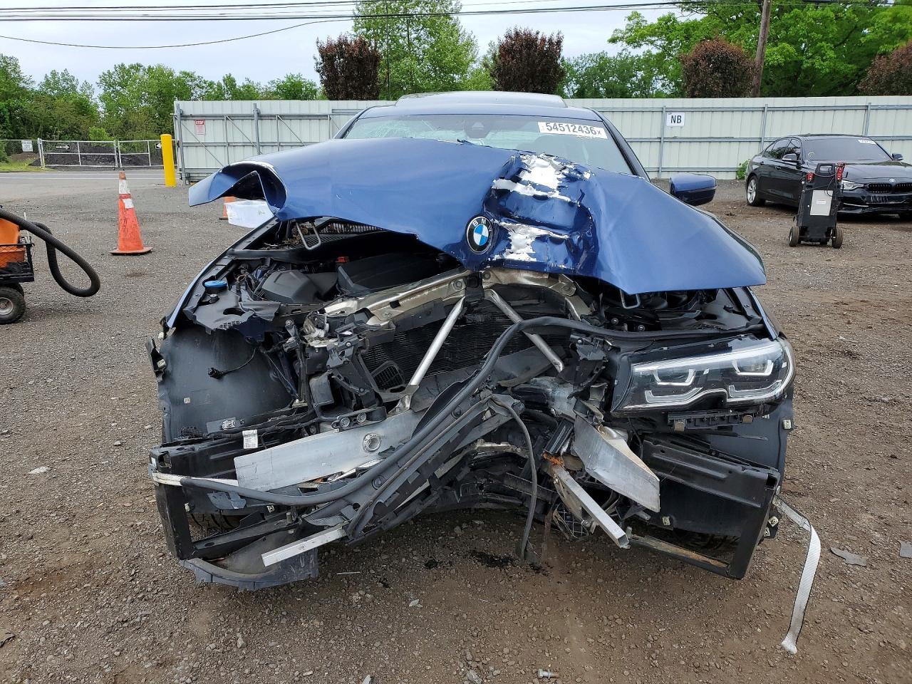 2019 BMW 330Xi - zdjęcie 5