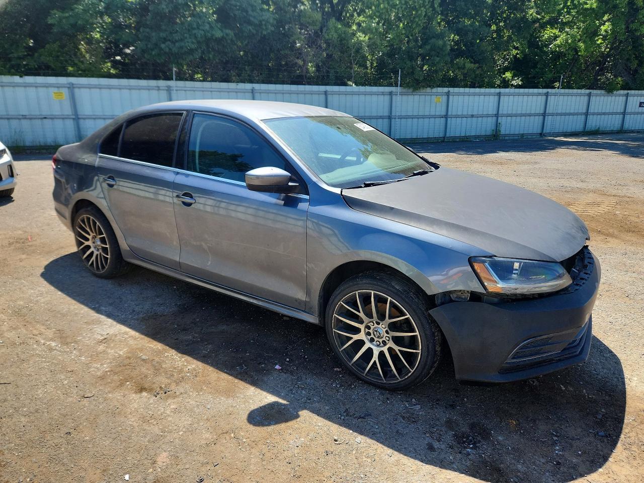 2017 Volkswagen Jetta S - zdjęcie 4