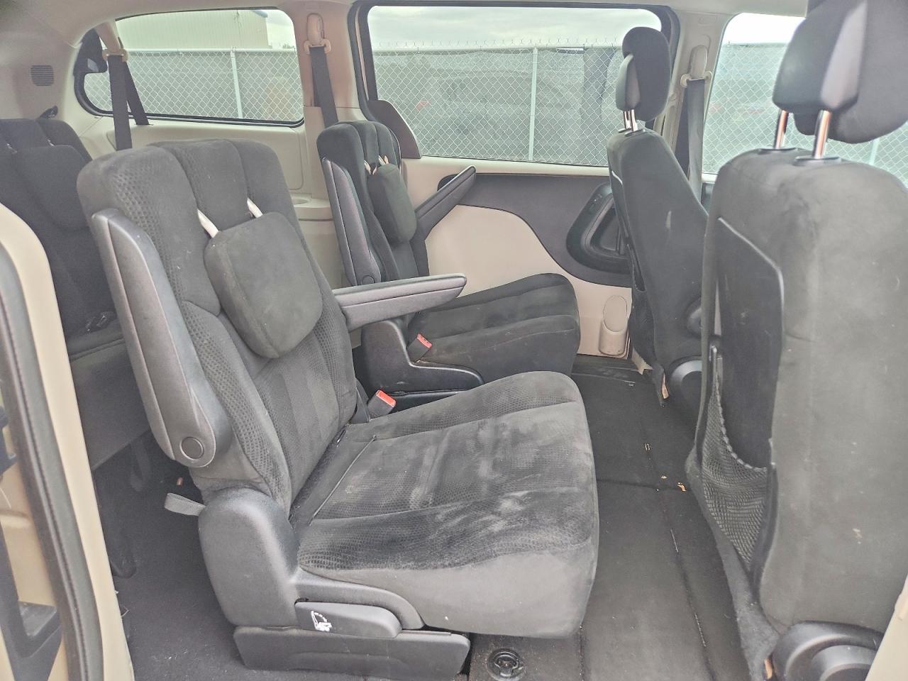 2016 Dodge Grand Caravan Sxt - zdjęcie 11