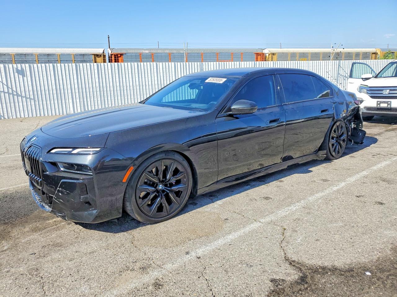 2023 BMW 740 I - zdjęcie główne