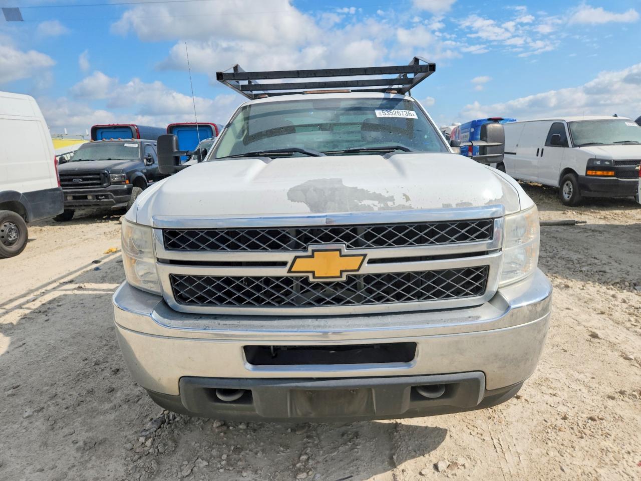 2013 Chevrolet 20/2500 - zdjęcie 5