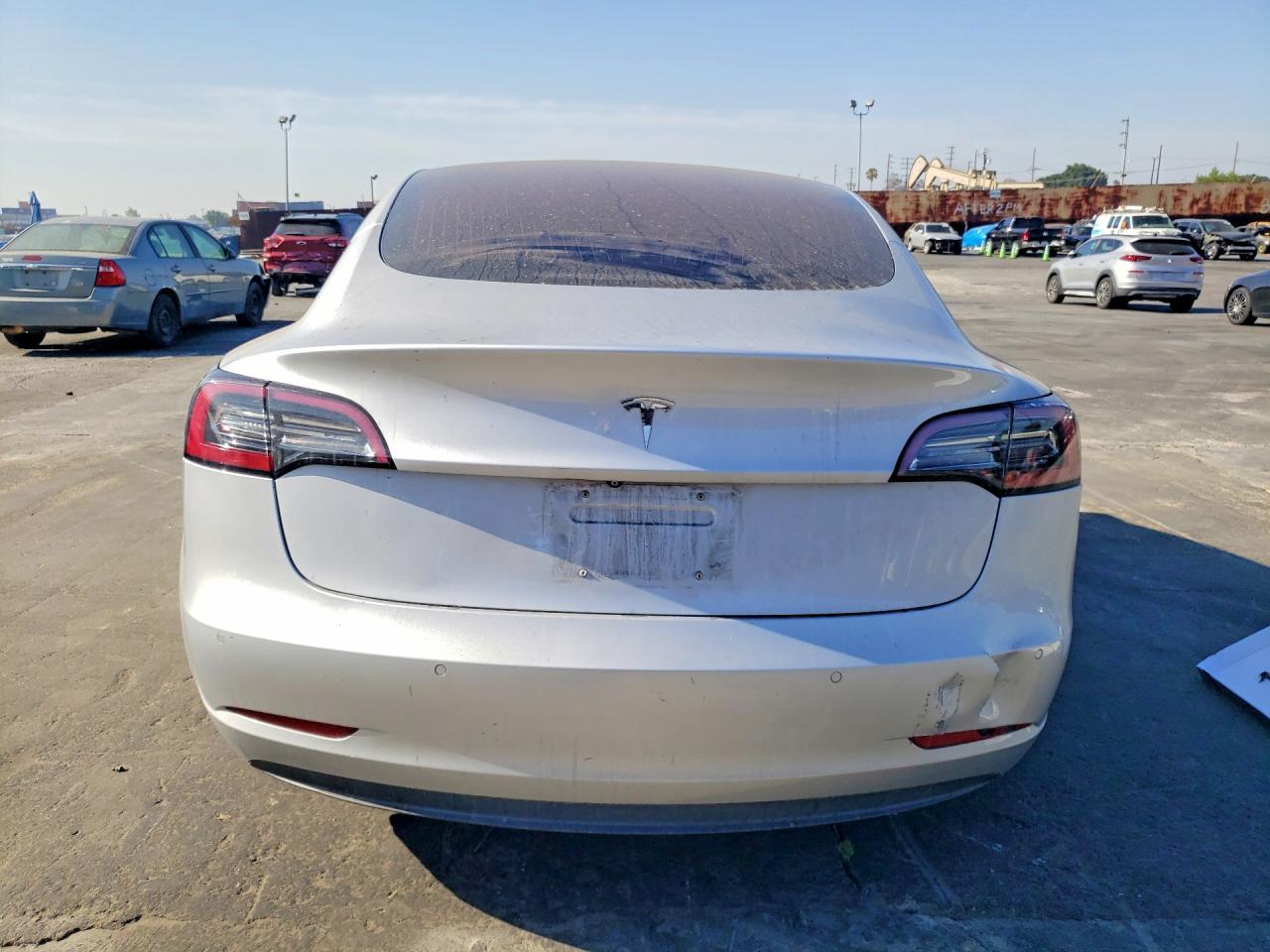 2018 Tesla Model 3 - zdjęcie 6
