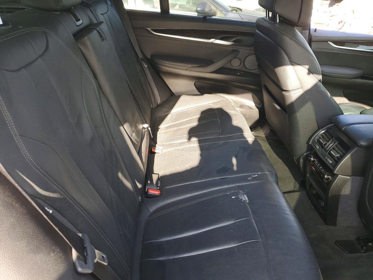 2017 BMW X5 xDrive50I - zdjęcie 11