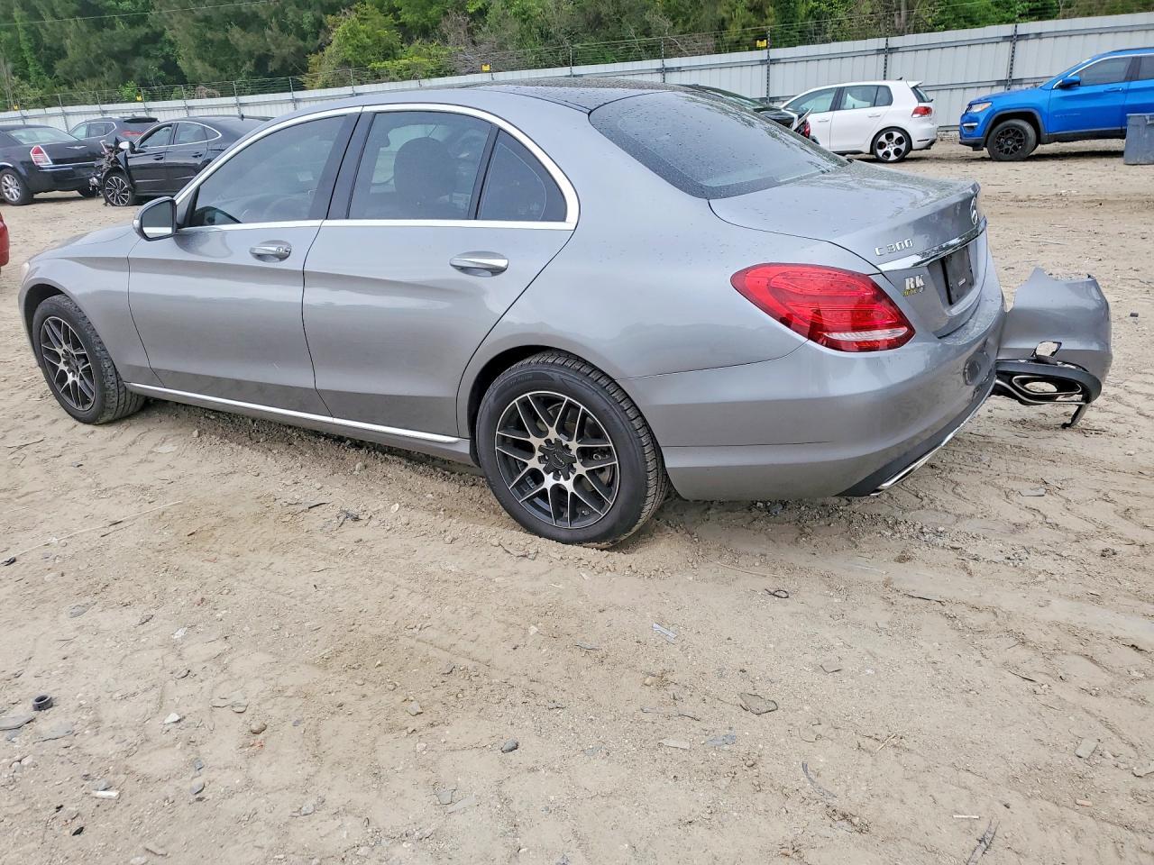 2015 Mercedes-Benz C 300 4Matic - zdjęcie 2