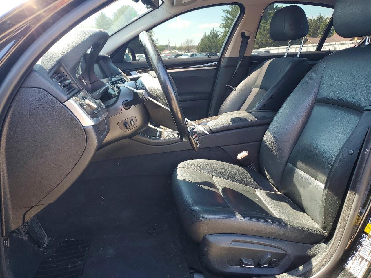 2015 BMW Seria 5 535i - zdjęcie 7