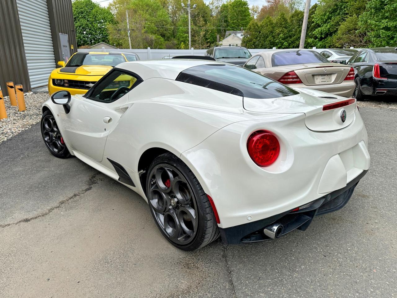 2016 Alfa Romeo 4C - zdjęcie 3