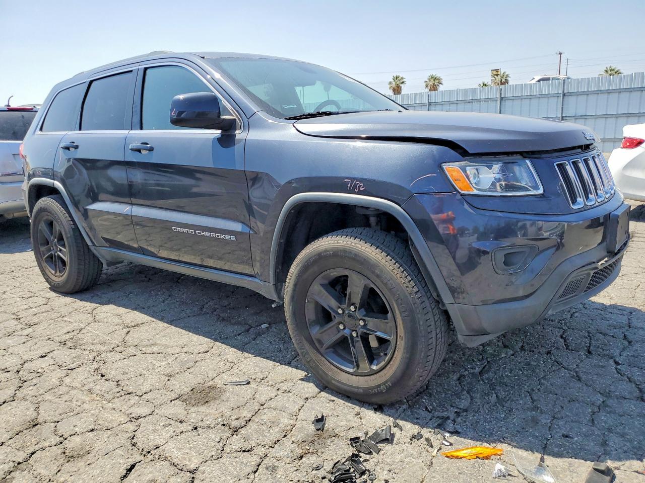 2015 Jeep Grand Cherokee Laredo - zdjęcie 4