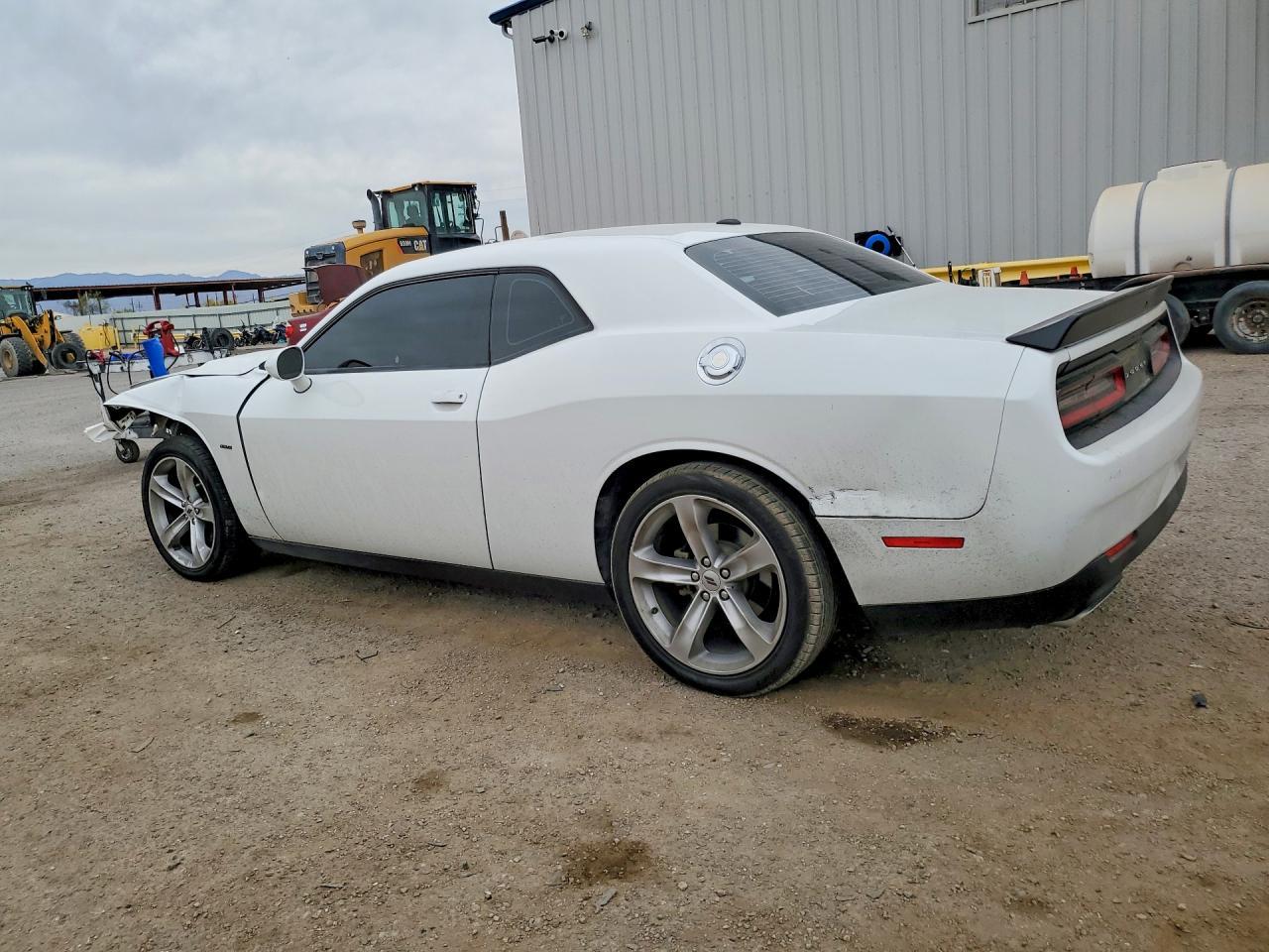 2018 Dodge Challenger R - zdjęcie 2