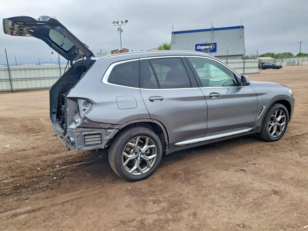 2024 BMW X3 xDrive30I - zdjęcie 3