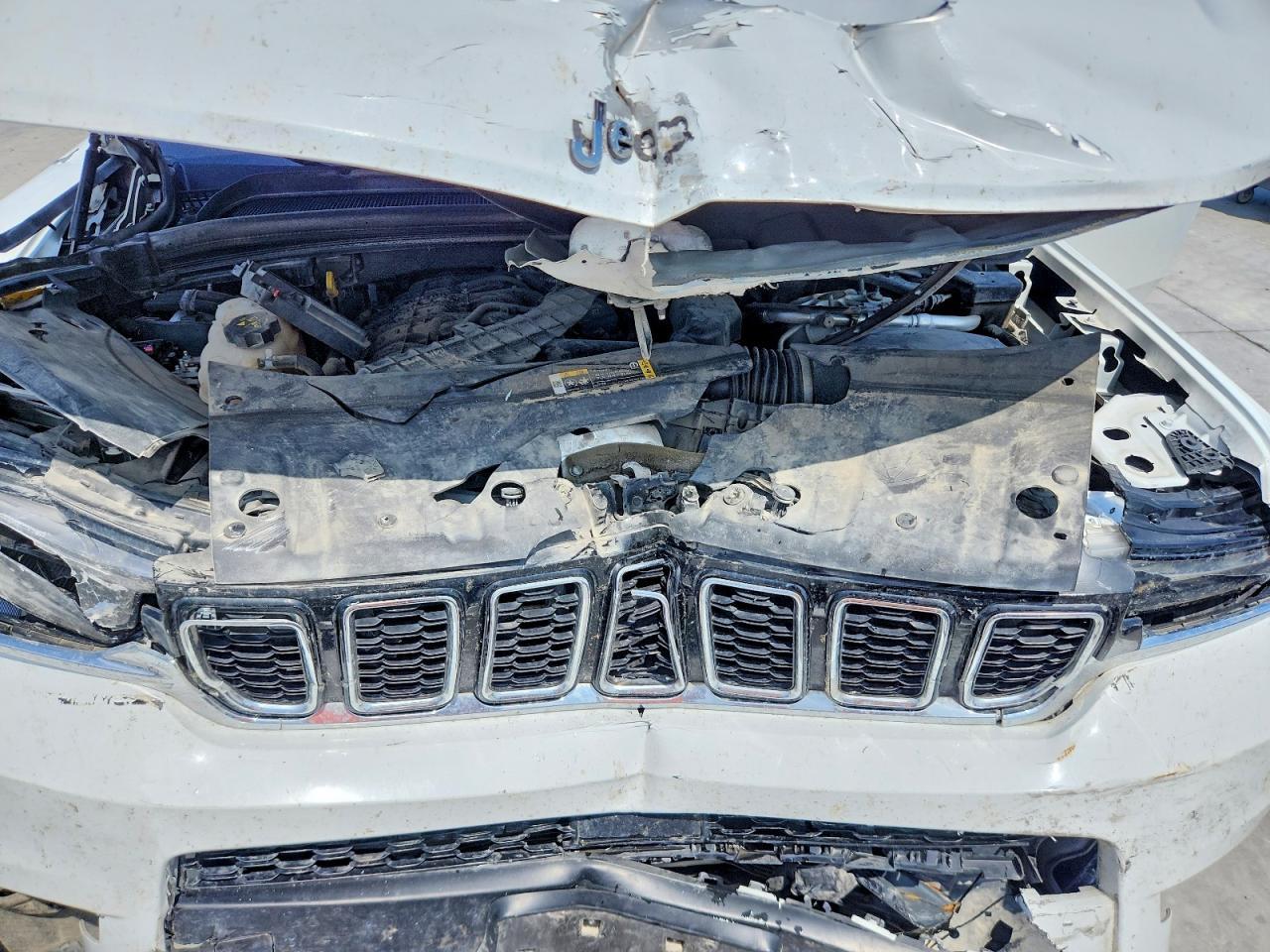 2021 Jeep Grand Cherokee L Limited - zdjęcie 12