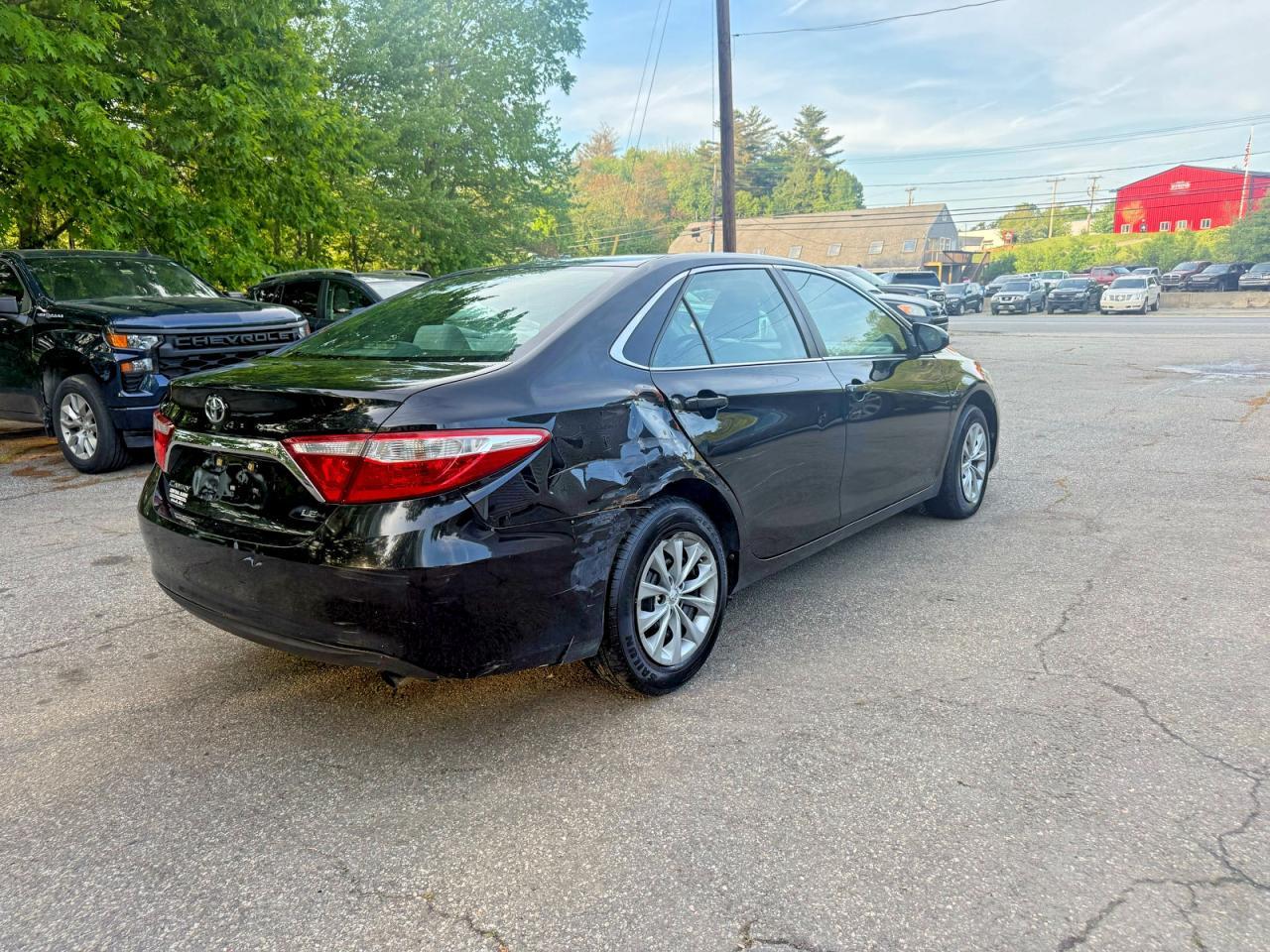 2015 Toyota Camry Le - zdjęcie 4