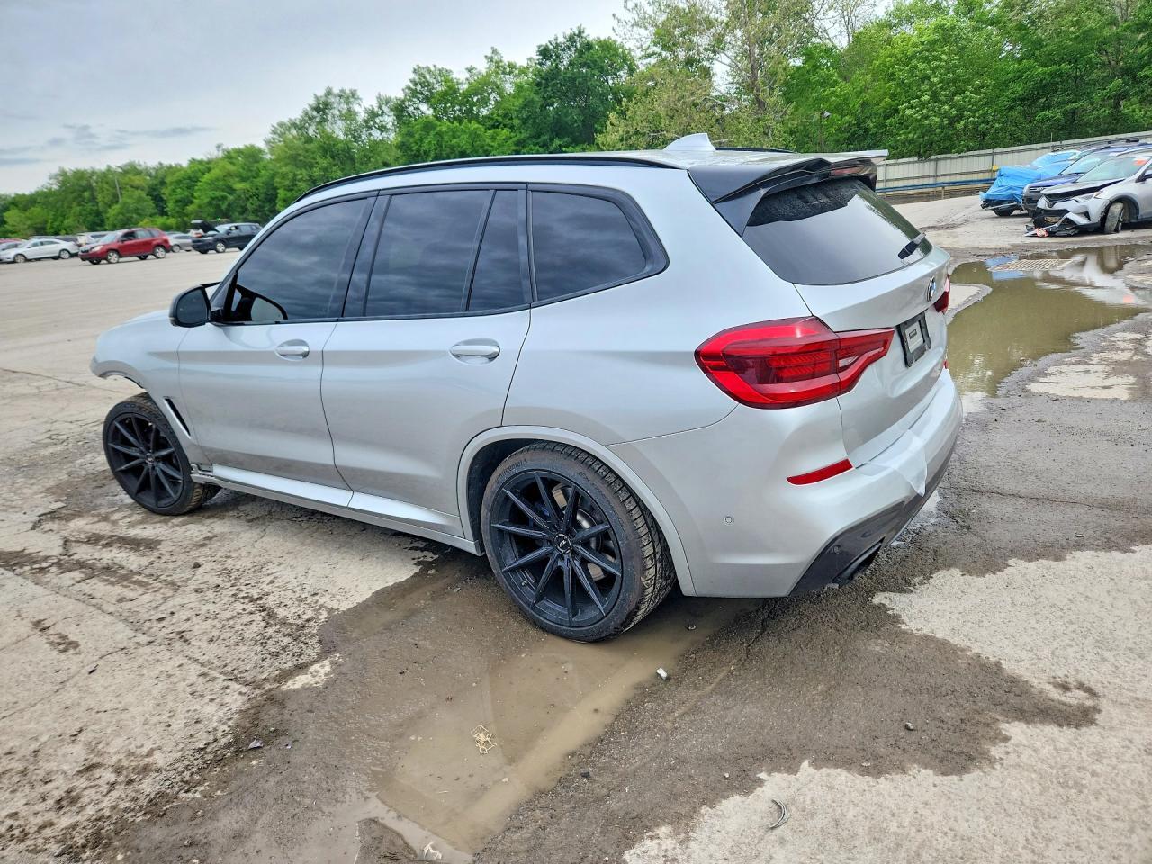 2021 BMW X3 xDrivem40I - zdjęcie 2